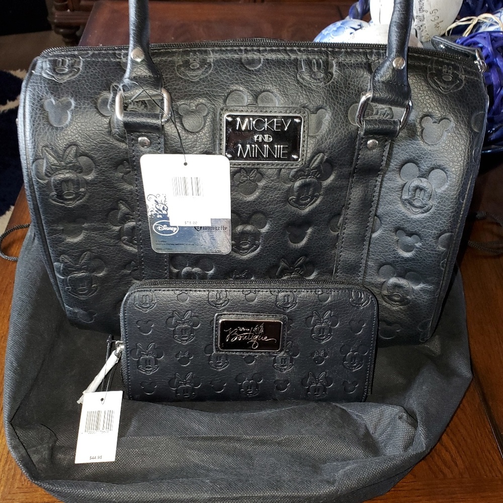 NEW Black leather Disney handbag& matching wallet